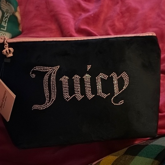 Juicy Couture Black Cosmetic Bag - Picture 1 of 6